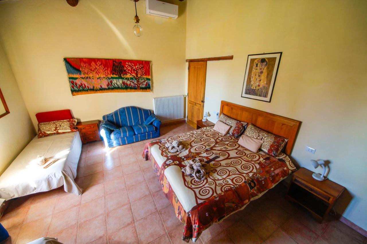 Agriturismo Poggio Monte ซาตูร์เนีย ภายนอก รูปภาพ